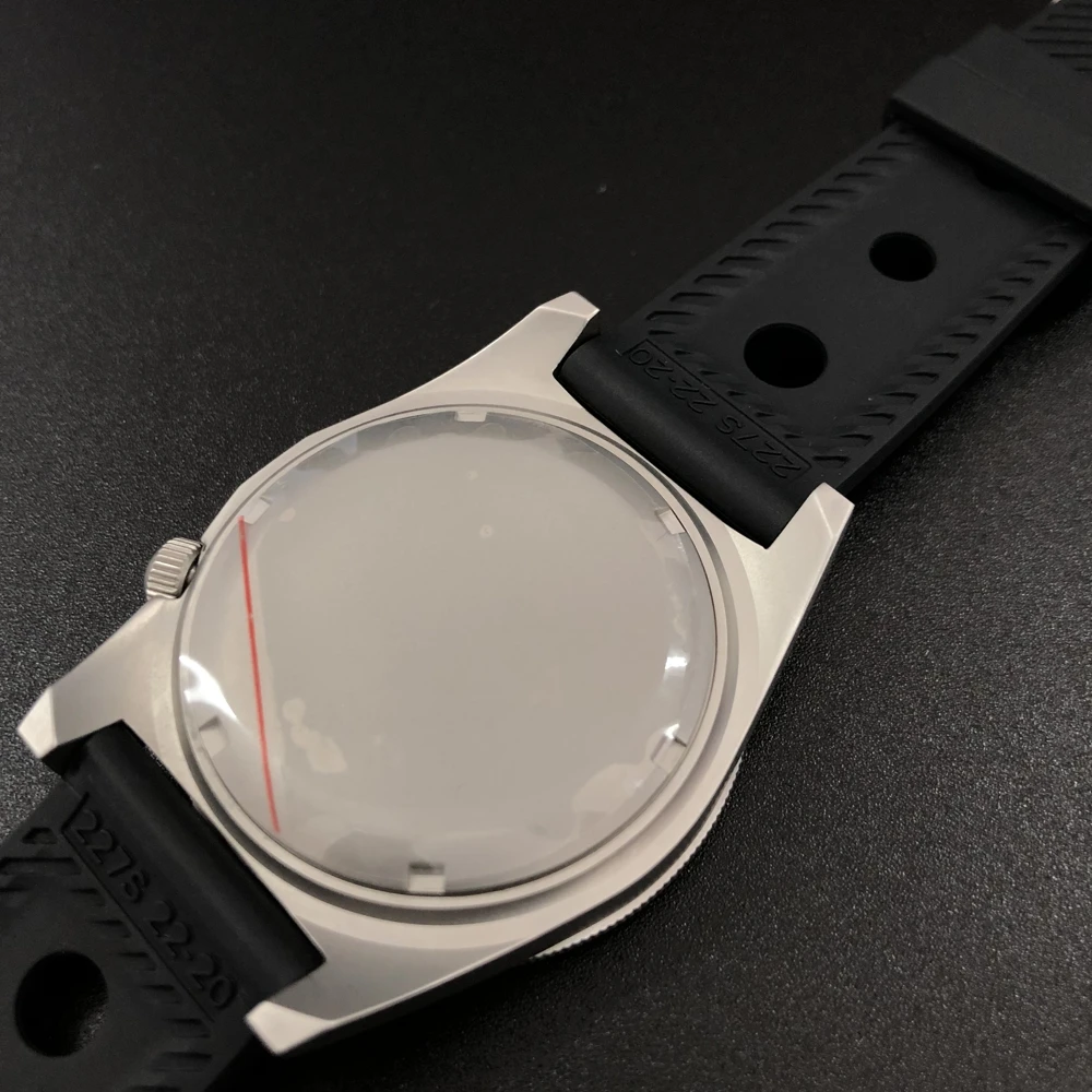 STEELDIVE Men Diver Watch 42.5mm Automatic Mechanical Wristwatch 20ATM Luminous Sapphire Mirror Ceramic Bezel NH35