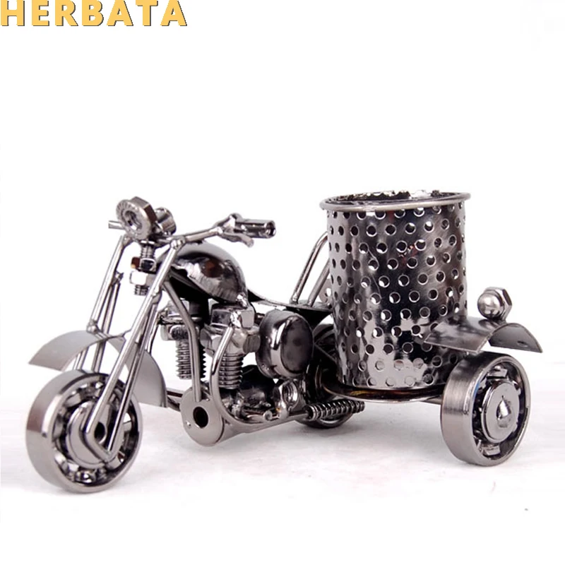 

Pencil holder Iron motorcycle model metal crafts decorative furnishings desktop office accessories desk organizer Pen container