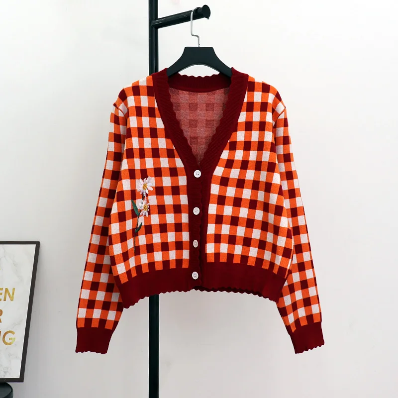 

Spring Autumn Plaid Red Sweater Short Knitted Cardigan V-neck Female Sweet Coat Plaid Outdoor Christmas Sweater