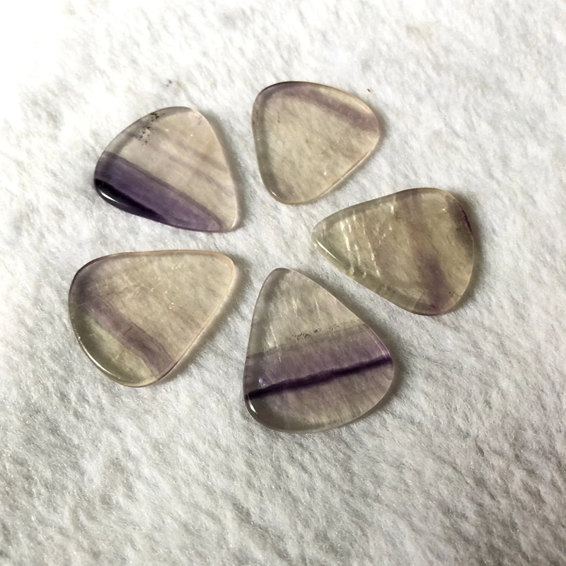 Wholesale 1pcs Purple Fluorite Bead, Guritar pick,Natural Crystal Guitar pick,Finger Pick,27x31x3mm