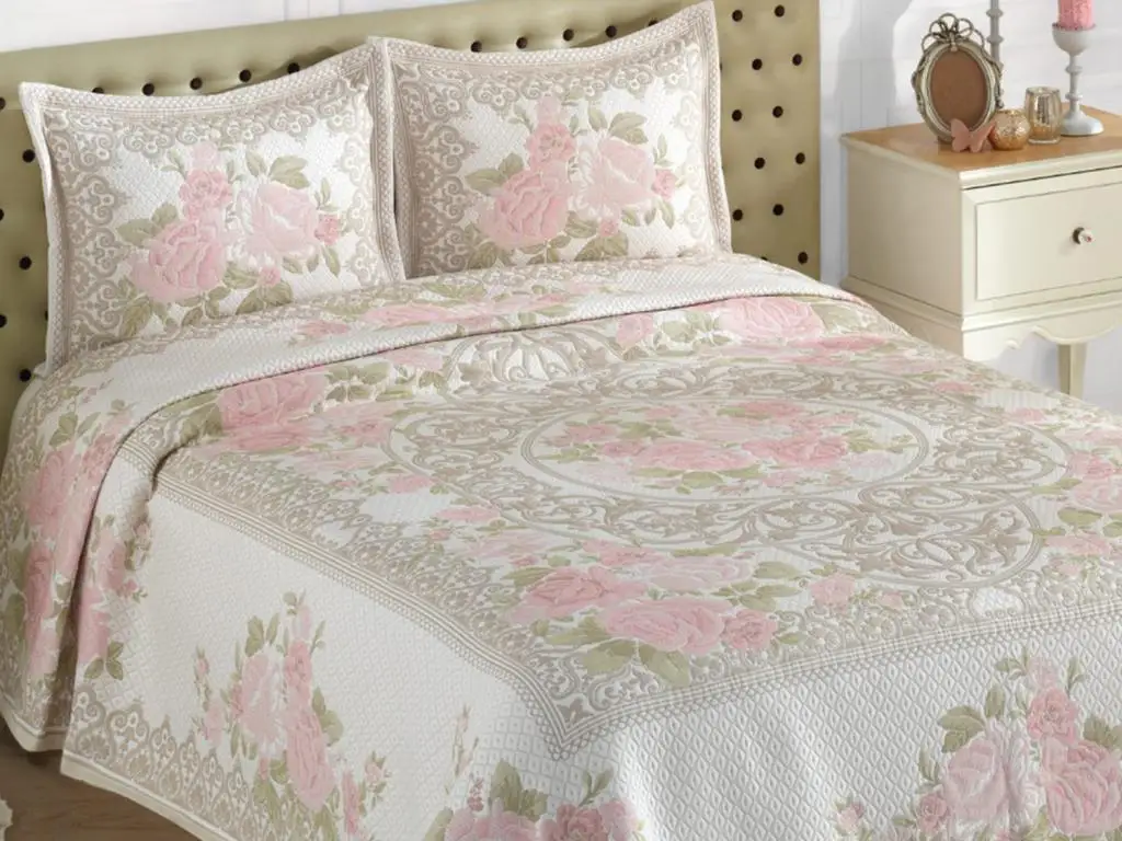 Rose Love Double Bed Cover