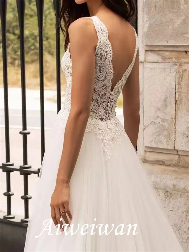 A-Line abiti da sposa scollo a V Sweep / Brush Train pizzo Tulle senza maniche spiaggia con applicazioni 2021