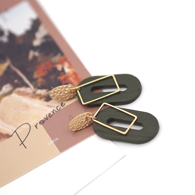 Antique Dark Solid Colors Brass Charm Polymer Clay Elegant Unique Oval Ring Dangle Pendant Statement Earrings Women Jewelry Wood