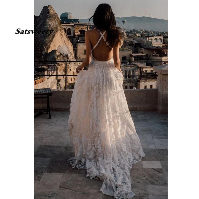 White Ivory Beach Lace Wedding Dresses with Slit Side Beaded Straps robe de mariee Long Backless Sexy Bridal Dress