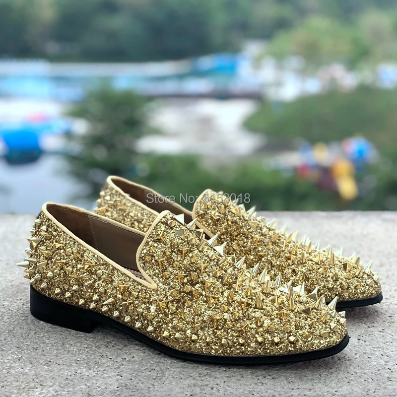 

New Rivets Spiked Casual Men loafers High Quality Yellow Loafers Rivets shoe Fashion Show Party Shoes