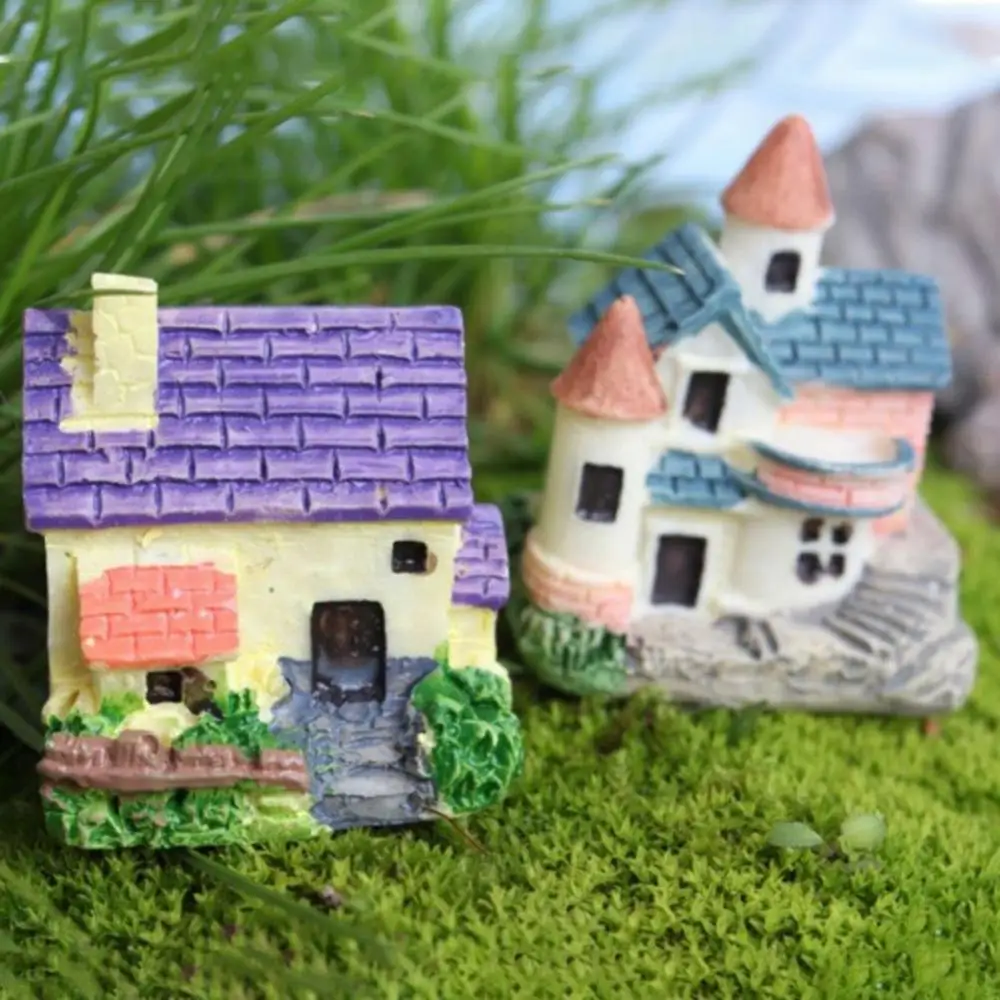 Artificial Mini Miniature Cottages House Craft Ornament for Home Decoration Small House Model DIY Cute Mini Resin House Miniatur