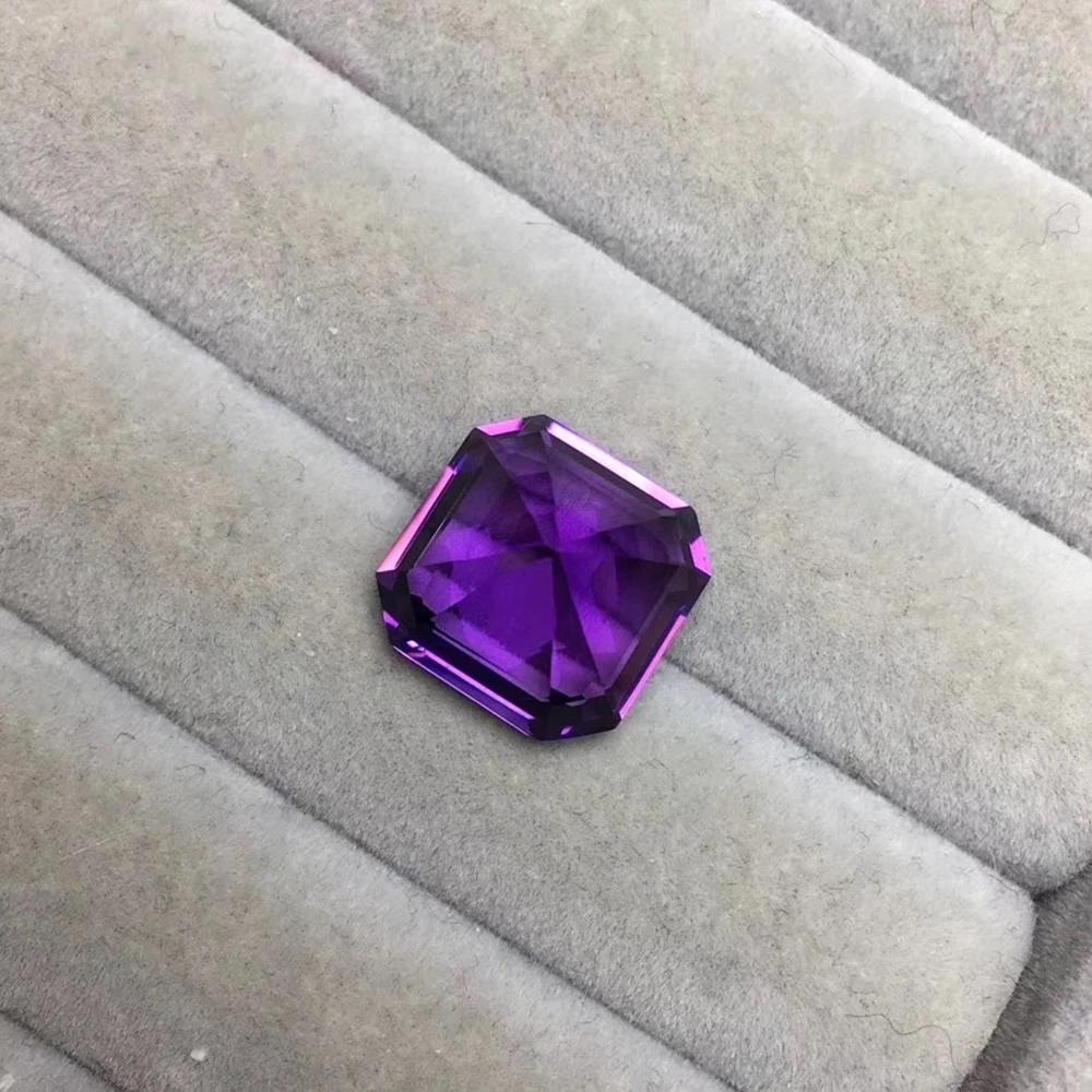 8ct violeta bonito ametista natural especificações 12*12*8.7mm