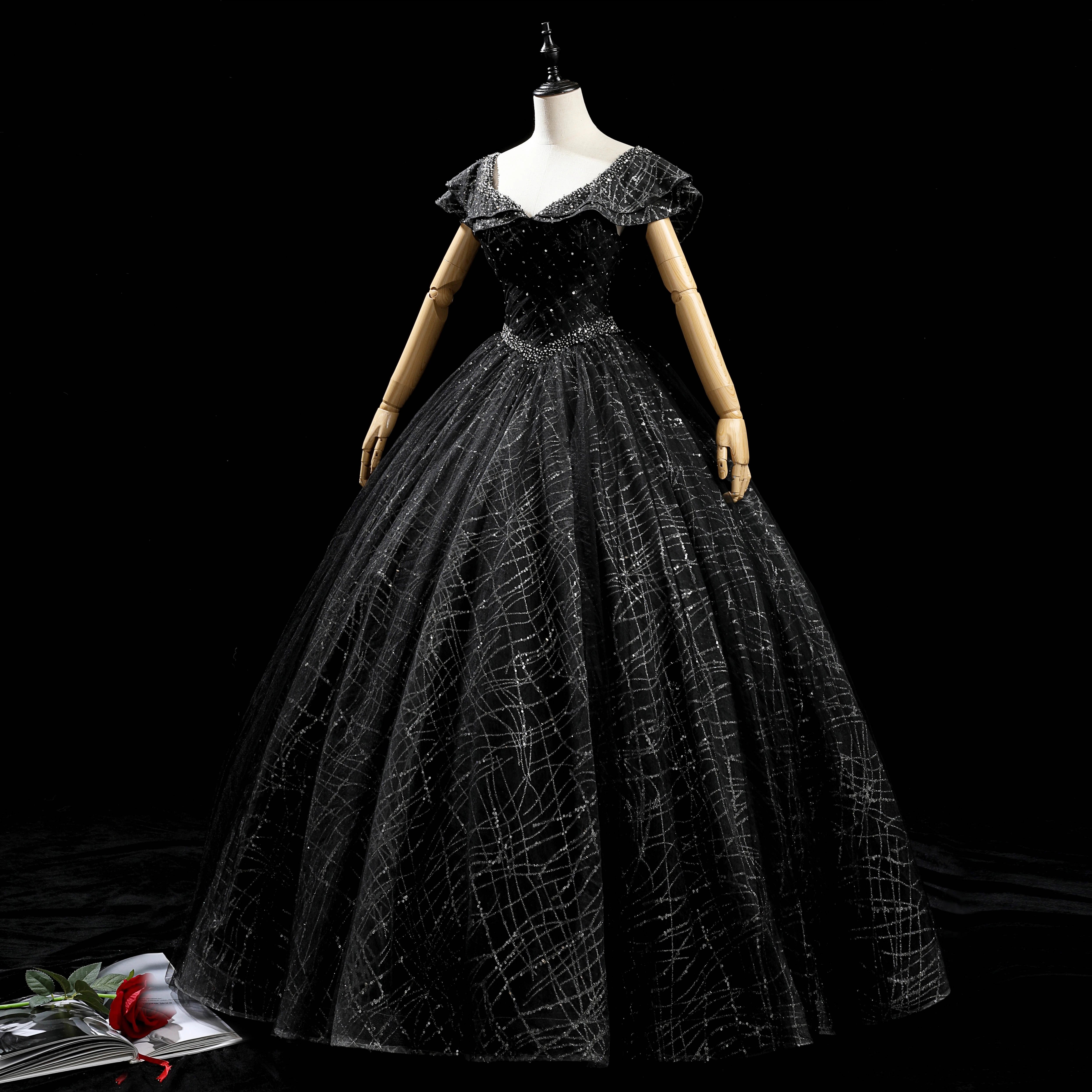 Janevini luxo preto longo quinceanera vestidos de baile plus size 2021 v pescoço sparkly miçangas dubai árabe doce 16 vestidos baile