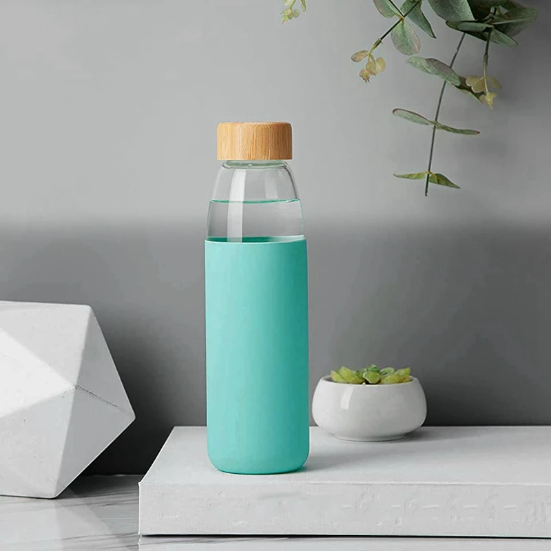 500 Ml Simple Design of Bamboo Cover Glass Water Bottle with Bamboo Lid and Silicone Protective Sleeve Bpa Free