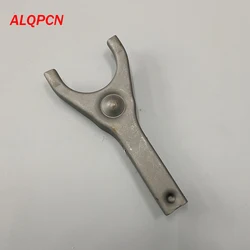 clutch fork for nissan navara d22 d40 urvan e24 e25 ZD30DDTI TD27 ZD30DD QD32 YD25DDTI TD25 TD27TI