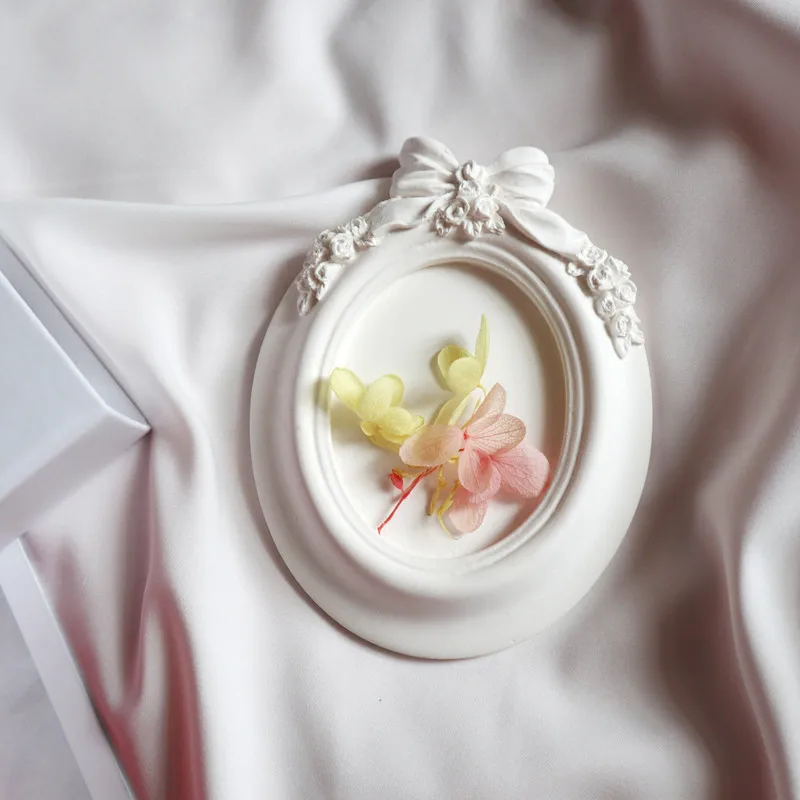 Vintage Embossed Bow Photo Frame Mould Aromatherapy Plaster Crafts Pendant Cake Fondant Decoration Mould