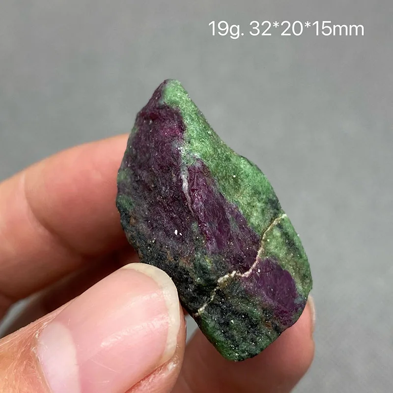 Best! 100% natural Myanmar Fluorescent Ruby rough mineral stones and crystals healing crystals quartz gemstones