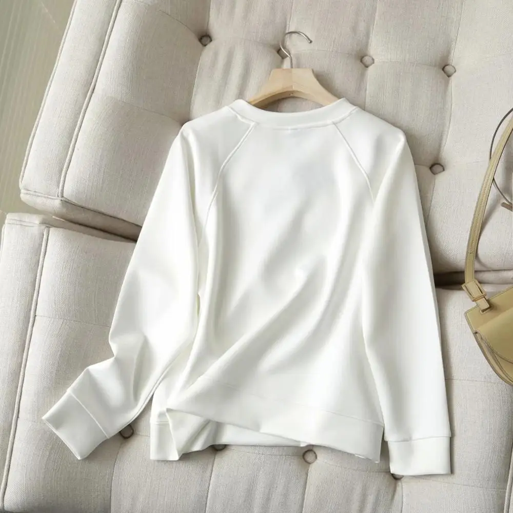 Withered 2024 Winter Hoodies Women England Style Fashion O-neck Causal White Color Solid Simple Loose Sweatshirt Pullovers Tops