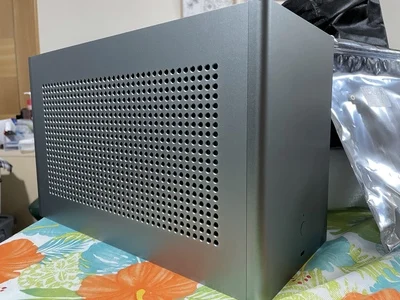 AKLLA ITX Mini Case A4 Pro Chassis / SFX Power Supply /240/280