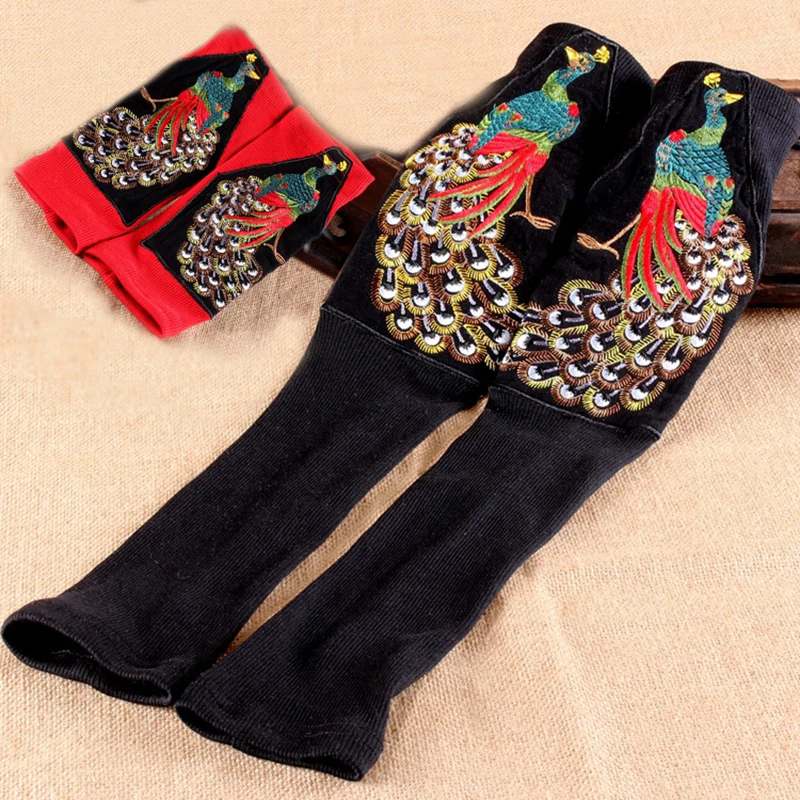 Women\'s Winter Gloves Retro Ethnic Embroidery Sleeve Knitted Fingerless Gloves Peacock Embroidery Gloves