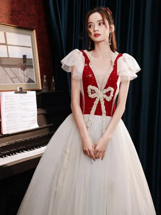 luxury bowknot embroidery V neck ball gown princess/queen Medieval Victorian Ball stage performance/event/studio