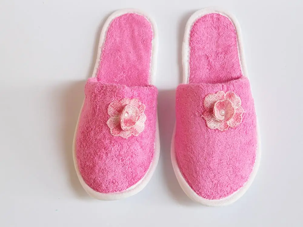 With pearl pink rose pattern slippers light pink home slippers, pink home slipper