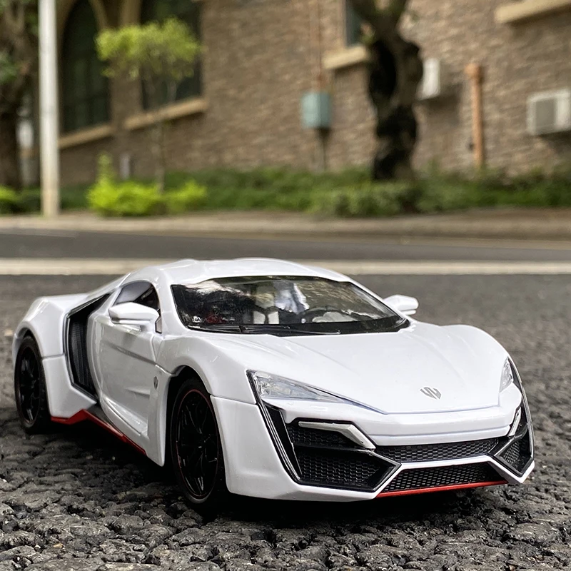 1:32 Lykan Hypersport Alloy Sports Car Model Diecasts Metal Toy Vehicles Car Model Simulation Sound Light Collection Kids Gift