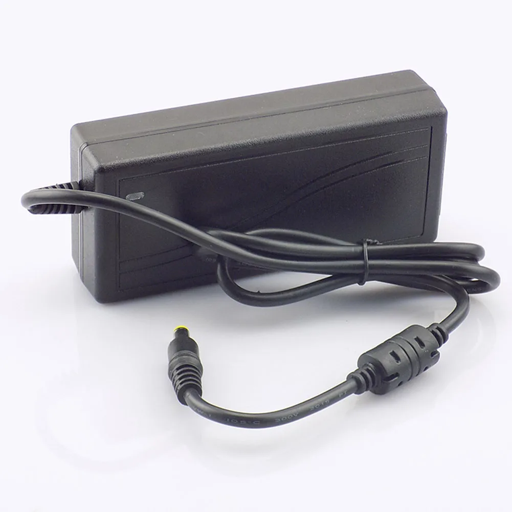 Dc 12v 5Aスイッチ電源アダプタトランス110v-240v監視カメラcctv dvr ledストリップrgb 5050