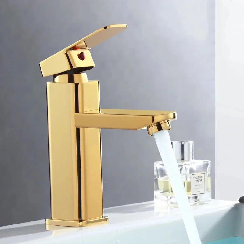 Cuadrado de oro y lavabo negro baño grifo lavabo grifo mezclador agujero único de pintura caliente fría grifos de fregadero cascada Faucut