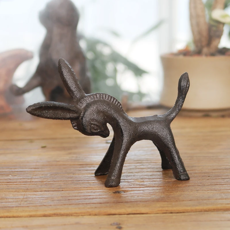 Retro Pastoral Creativity Cast Iron Crafts Donkey Shape Decorations Garden Home Desktop Decoration Gifts