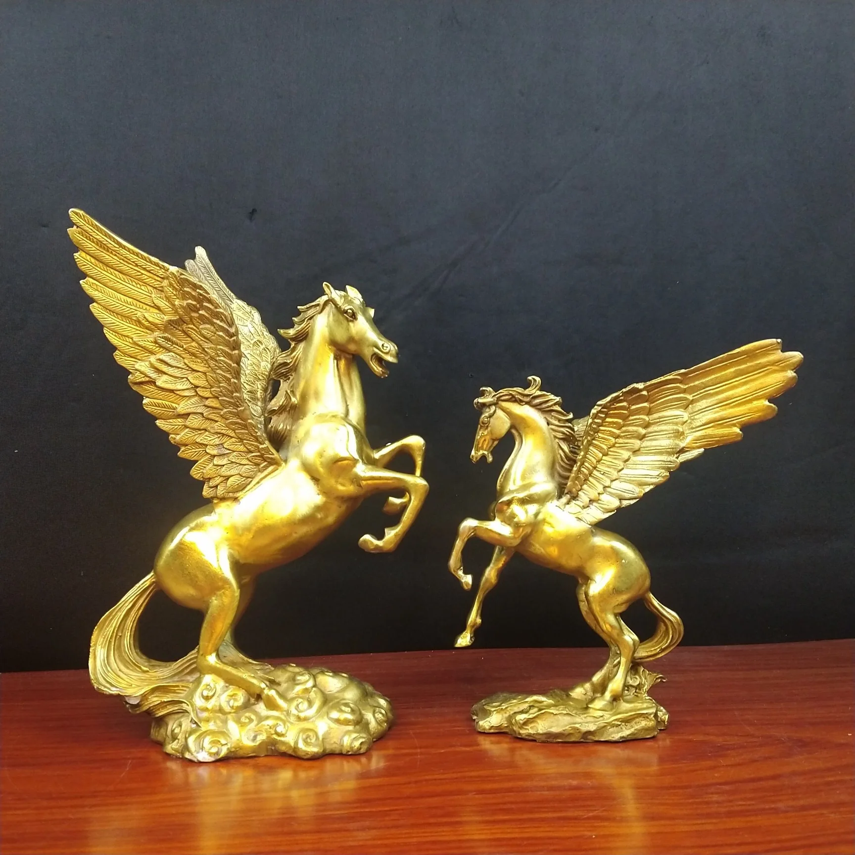 

Free Shipping 25cm/17cm Angel with wings and flying horse on colorful clouds Bronze Statue