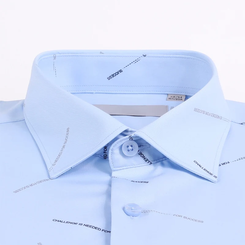 2021 Nieuwe Mannen Shirt Brief Afdrukken Wit Blauw Lange Mouw Zijdeachtige 5XL Lente Herfst Business Casual Bamboe Stof Reguliere FitDA526