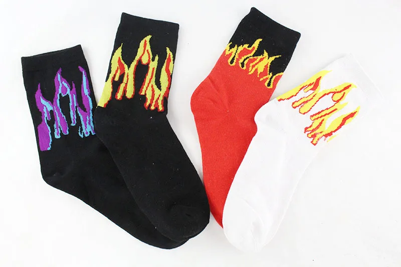 Dropshipping Mid Calf Crew Unisex Socks New Hit Hot Fire White Black Red Yellow Purple Blaze Flames Burning Fashion Urban Style