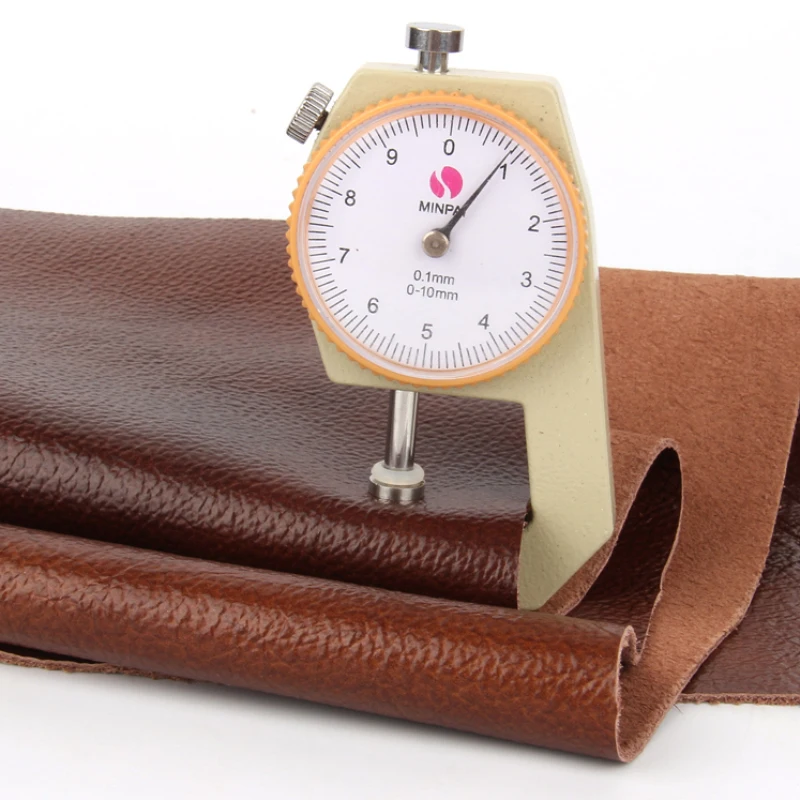 A grade real grain Cowhide leather quality genuine leather soft Cow Calf skin leather whole spelt for gloves clothing