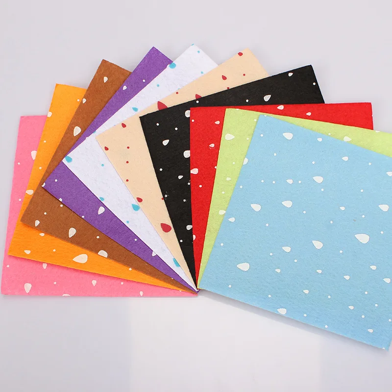 10 PCS 15x15cm 5.9x5.9in Felt Fabric Print Polka Dot Heart Snowflake Raindrop Clouds Stars for DIY Sewing Dolls Crafts Material
