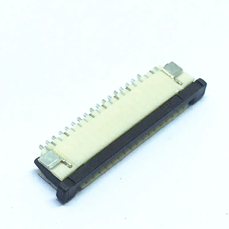 مقبس سلك مسطح FFC بمسافات 1.0 مللي متر 17 بكسل للموصل السفلي