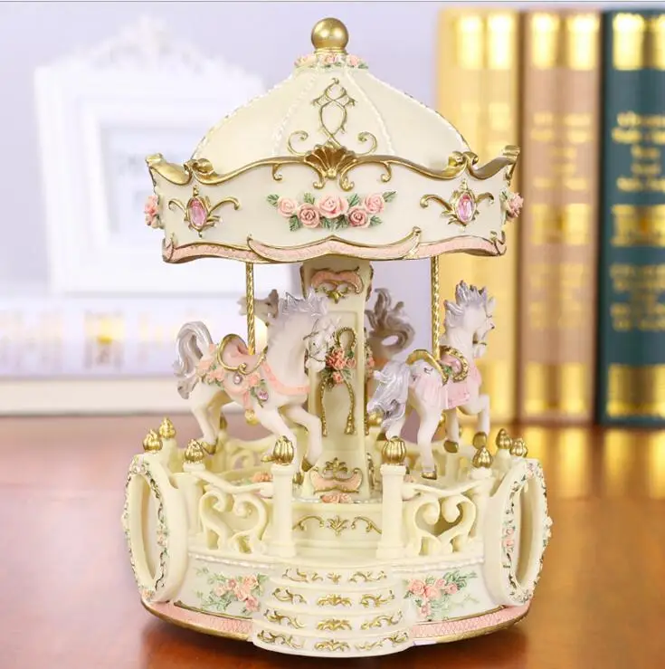 Imagem -06 - Europeu Piscando Led Light Carousel Music Box Desk Figurines Decoração Artesanato Resina Ornamentos Crianças Aniversário Presente de Casamento Casa