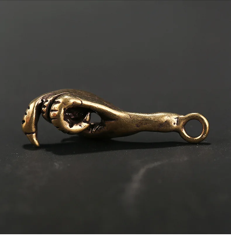 Vintage Brass handmade bird Claw Eagle Paw craft DIY Pendant ornament Miniature Fitting Keychain ring Pendant Accessories a1522