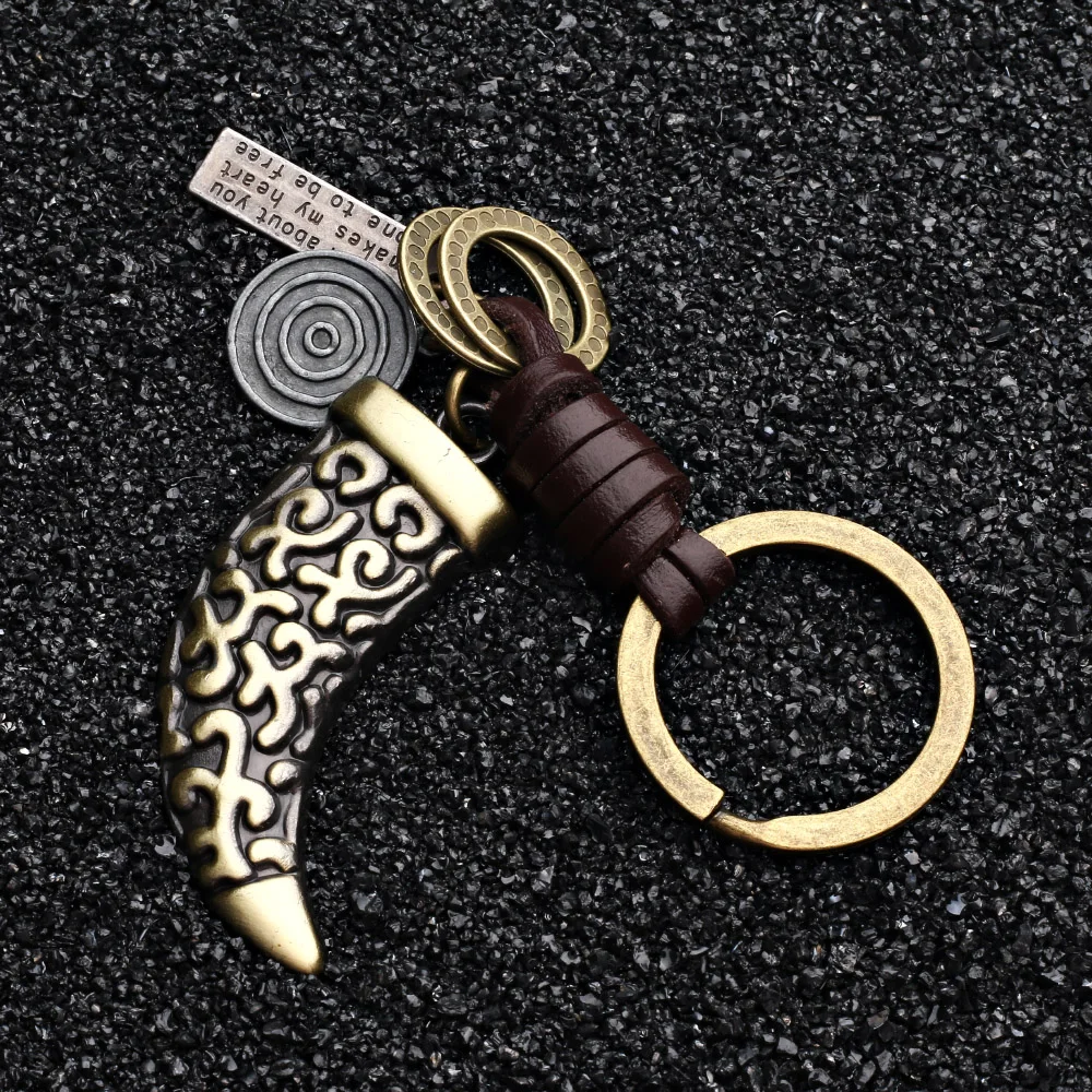 2024 Trend Jewelry Alloy Accessories Horns Pendant Keys Chain Vintage Handmade Weave Leather Keychains Men