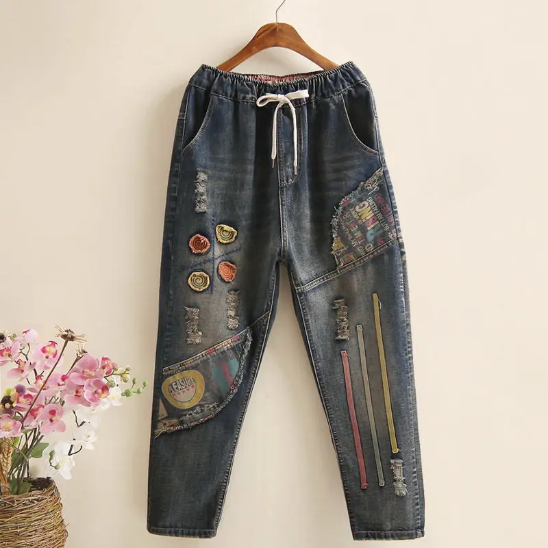 

2023 Spring Autumn New Women Embroidery Retro Denim Jeans High Waist Nine Points cowboy trousers Denim Harlan Pants Femme126