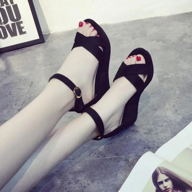 32-40 Summer Thick Bottom High Heel Women's Shoes Size 32 33 40 Black Roman Wedges Heel Platform Women's Sandals Beach Shoes