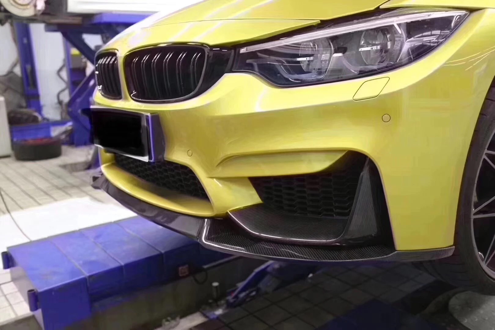 For BMW M4 F82 F83 Convertible M3 F80 CS Style Carbon Fiber Front Bumper Lip Splitters Car Modification 2014-UP