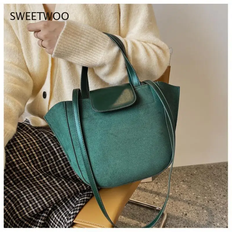 

Bag women 2021 autumn and winter new texture tote bag Korean version of the shoulder bag retro large capacity messenger bag