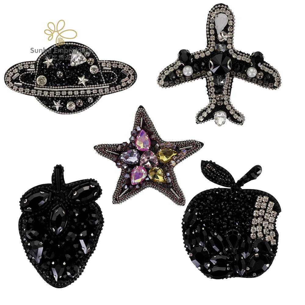 Rhinestones Planet Patches Black Strawberry Patches Sew on Crystal Star Patches Apple Badges for Brooches Shoes Decorative