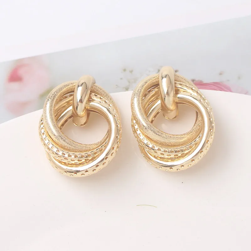 Exaggerated Twisted Dangle Earrings for Women Gold Color Metal Drop Earrings Heavy Multi Circles Earrings pendientes mujer