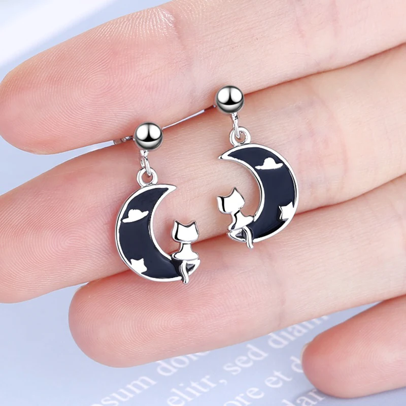 Creative Stud Earrings Cat Sitting On The Moon Design Minimal Earring Stud Charm Female Dangle Earring Piercing Jewelry Gifts