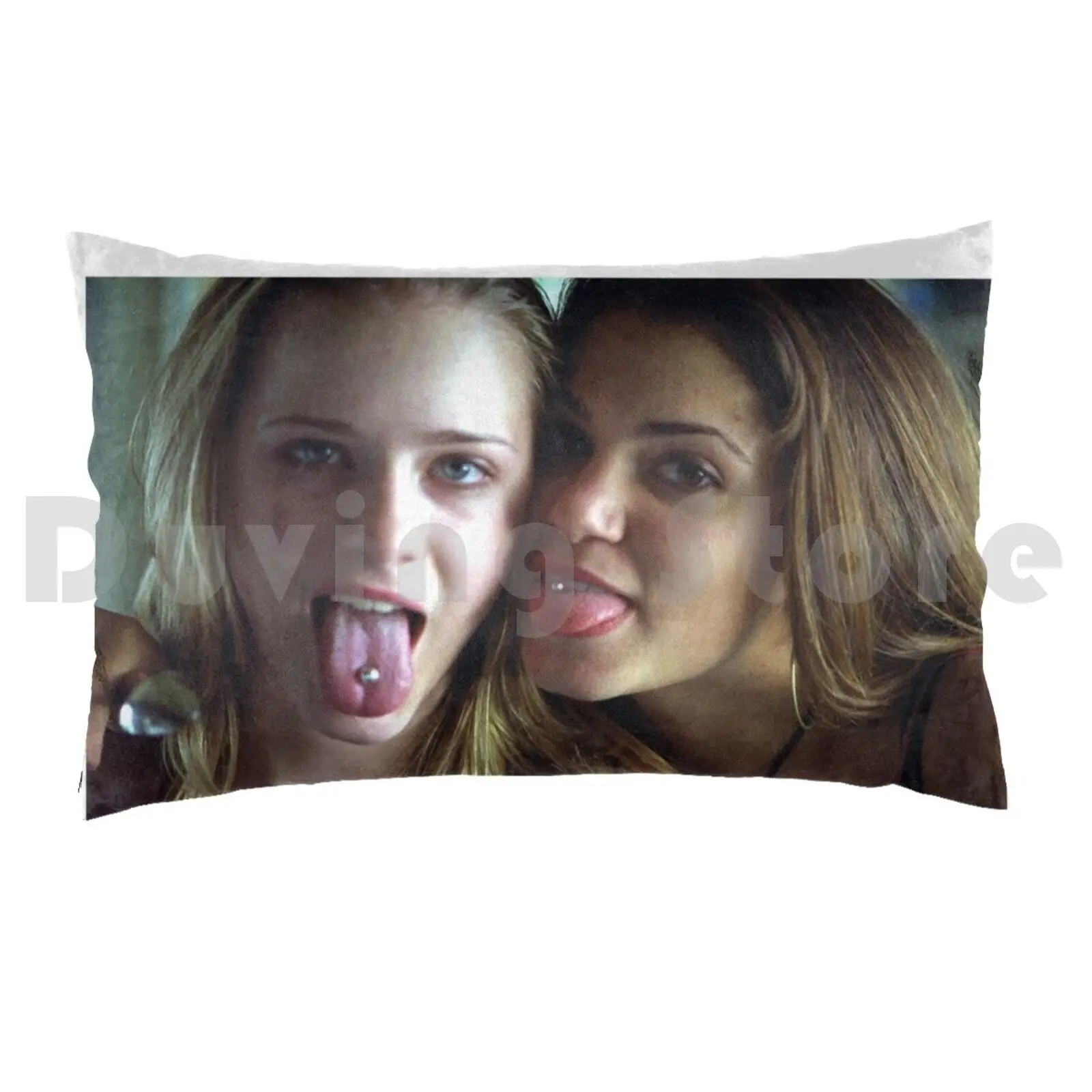 Thirteen-ThirteenPillow case Nikki Reed Evan Rachel Wood Evie Zamora Catherine Hardwick Twilight Ian