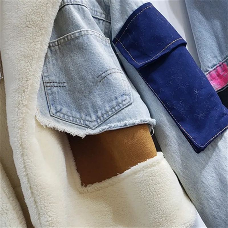 2021 Winter Denim Jackets Women Suede Spliced Fashion Lapel Loose Jeans Jacket Thick Warm Lambswool Short Plush Coat Female