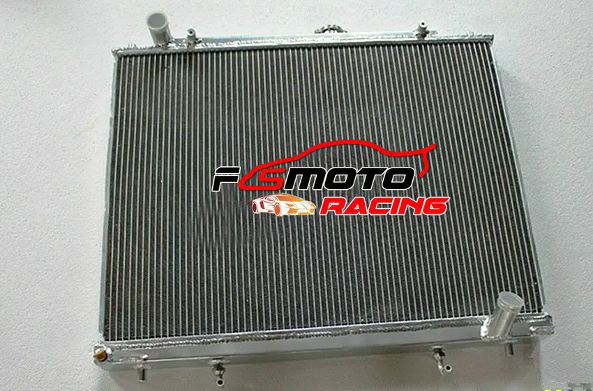 New Radiator For Mitsubishi Pajero III IV Montero/Shogun/Sfx V60/V70/V80 NM NP NS NT V68W/V78W 2.8/3.2L V6 Diesel AT 2000-2017