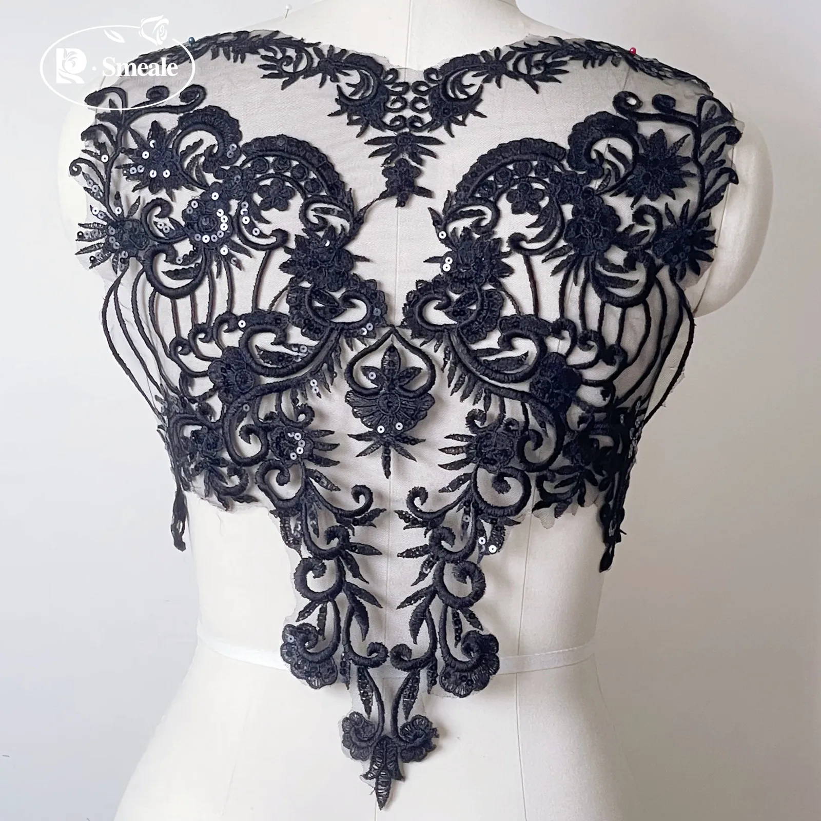 Schwarze Elfenbein-Pailletten-Hochzeitsapplikation Spitze Blumenmuster Hohl Sexy DIY-Zubehör RS3099 – Detail 5