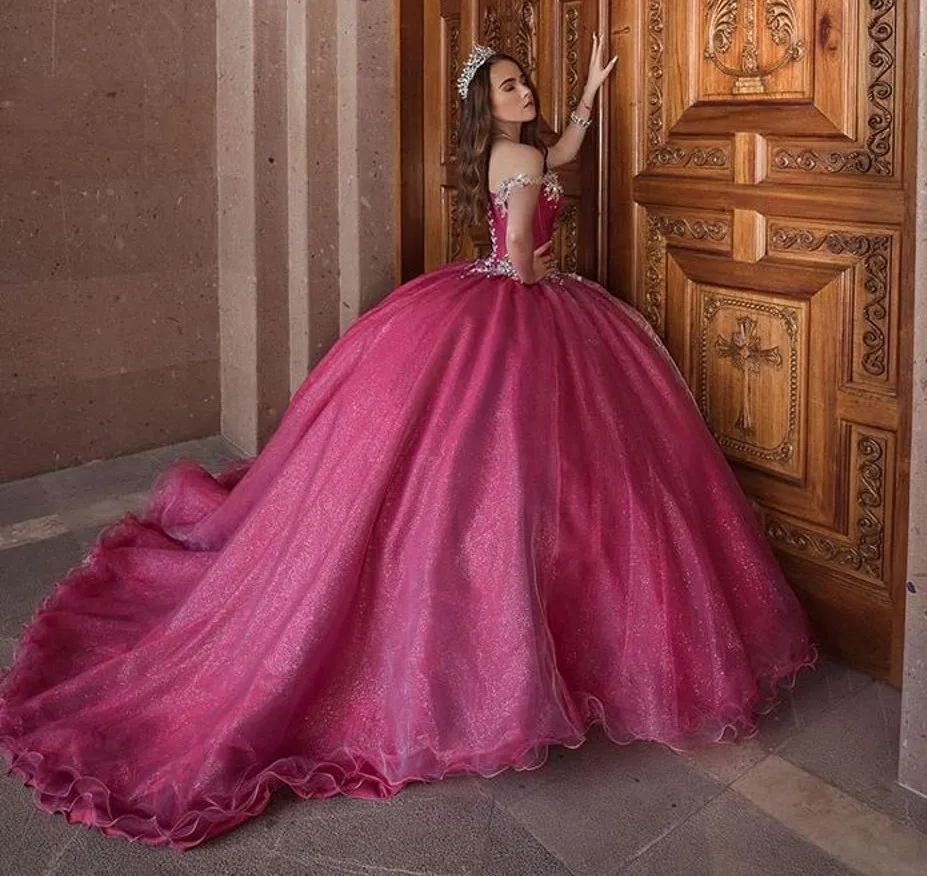 Vestido De 15 Anos 2021 Rose Red Sparkly Sweet 16 Quinceanera Dresses For Girls Diamond Sweetheart Lace-up Pageant Prom Gowns