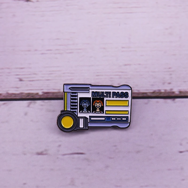 The Fifth Element Multipass enamel pin