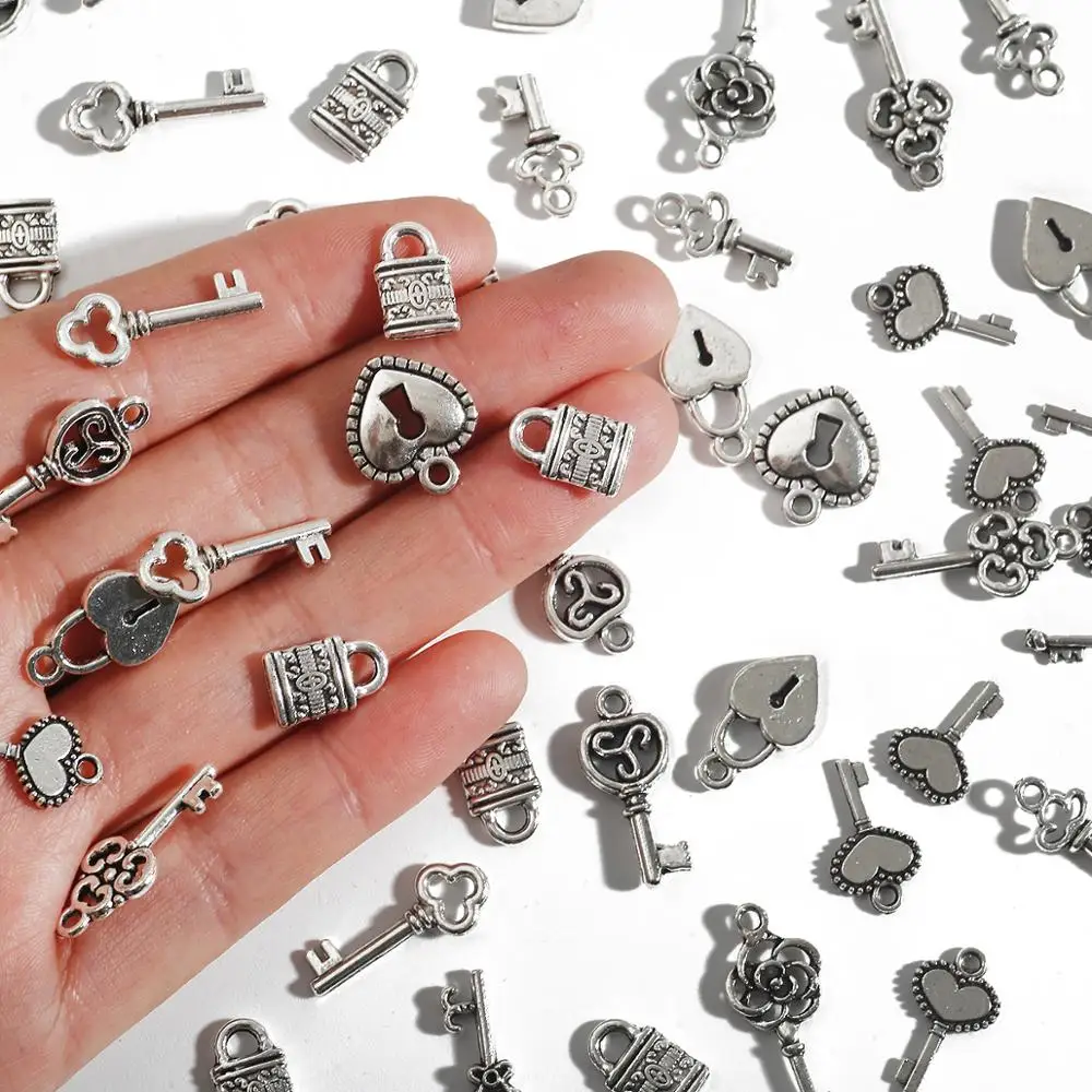 20-30pcs Vintage Silver Color Hollow Small Heart Key Lock Charms Pendants For Jewelry Making Diy Earring Necklace Bracelet