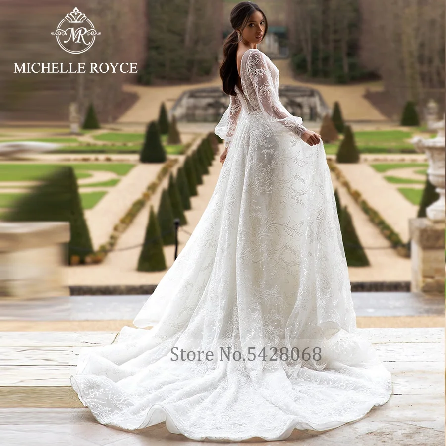 Michelle Royce A-Ling Wedding Dresses 2021 Sexy Deep V-Neckline Appliques Button Chapel Train Bridal Gowns Vestido De Noiva