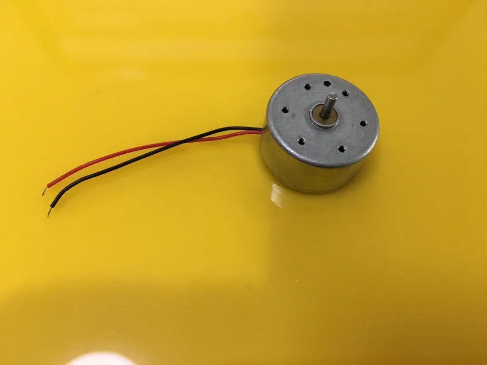 1pc 5500rpm Micro Model 300 Solar Energy Suit Round DC Motor 2mm Shaft K823 DIY Power Sets Drop Shipping